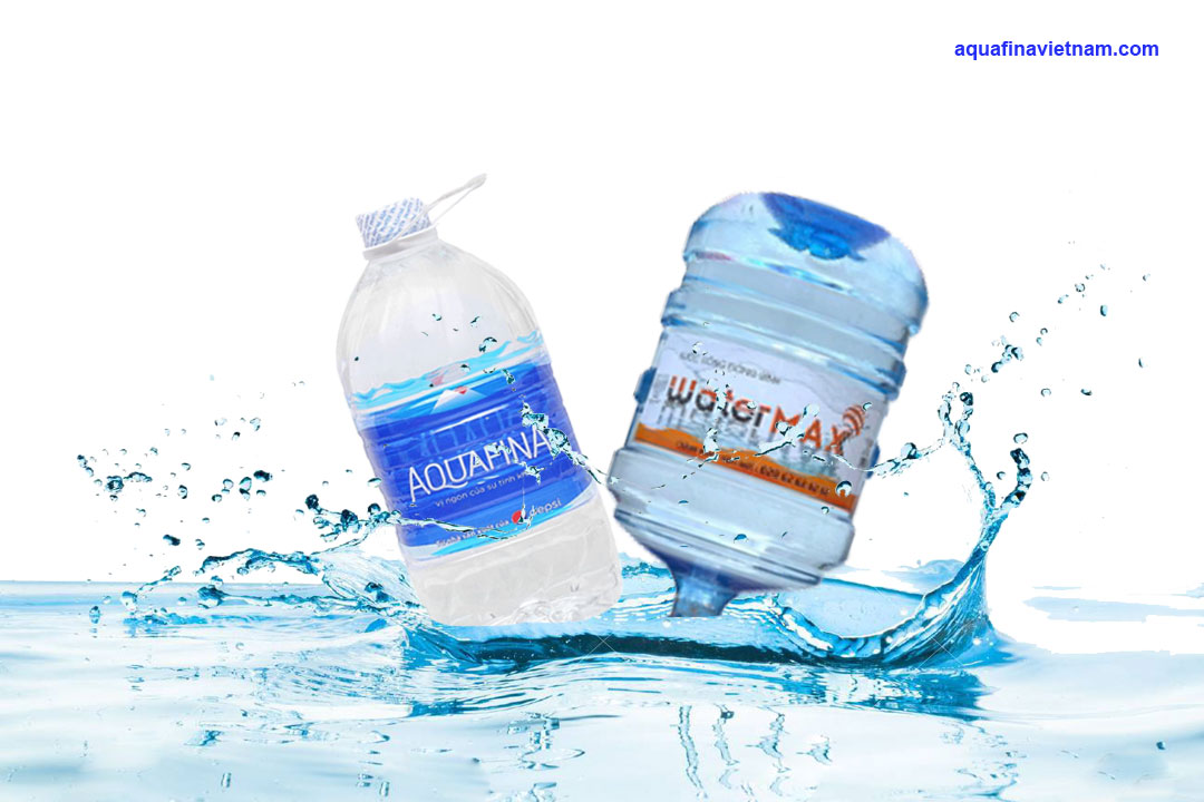 Nước tinh khiết Aquafina và Water Max khác biệt ra sao?