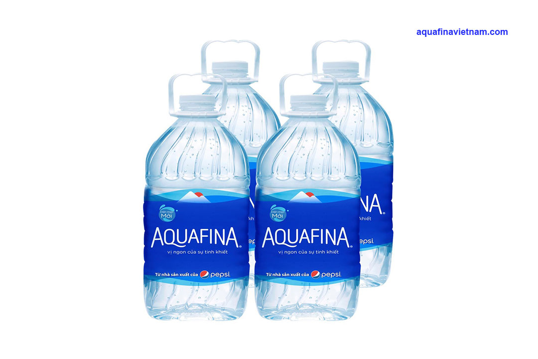 Nước tinh khiết Aquafina và Fresh Sea khác biệt ra sao?