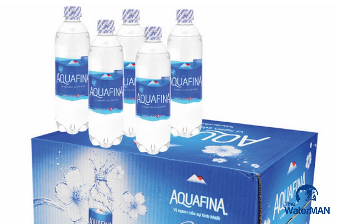 thiet_ke_khong_ten_ce200fe97c1f4241b7b1df94ca1ded6c Nước uống Aquafina cung cấp đủ nước cho cơ thể bạn mỗi ngayd. Cho ngày mới tràn đầy năng lượng.